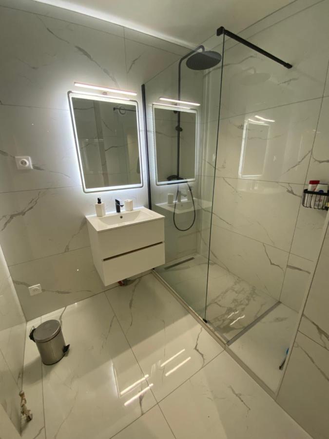 Appartement Avec Belle Vue Et Place De Parking 安纳马斯 外观 照片